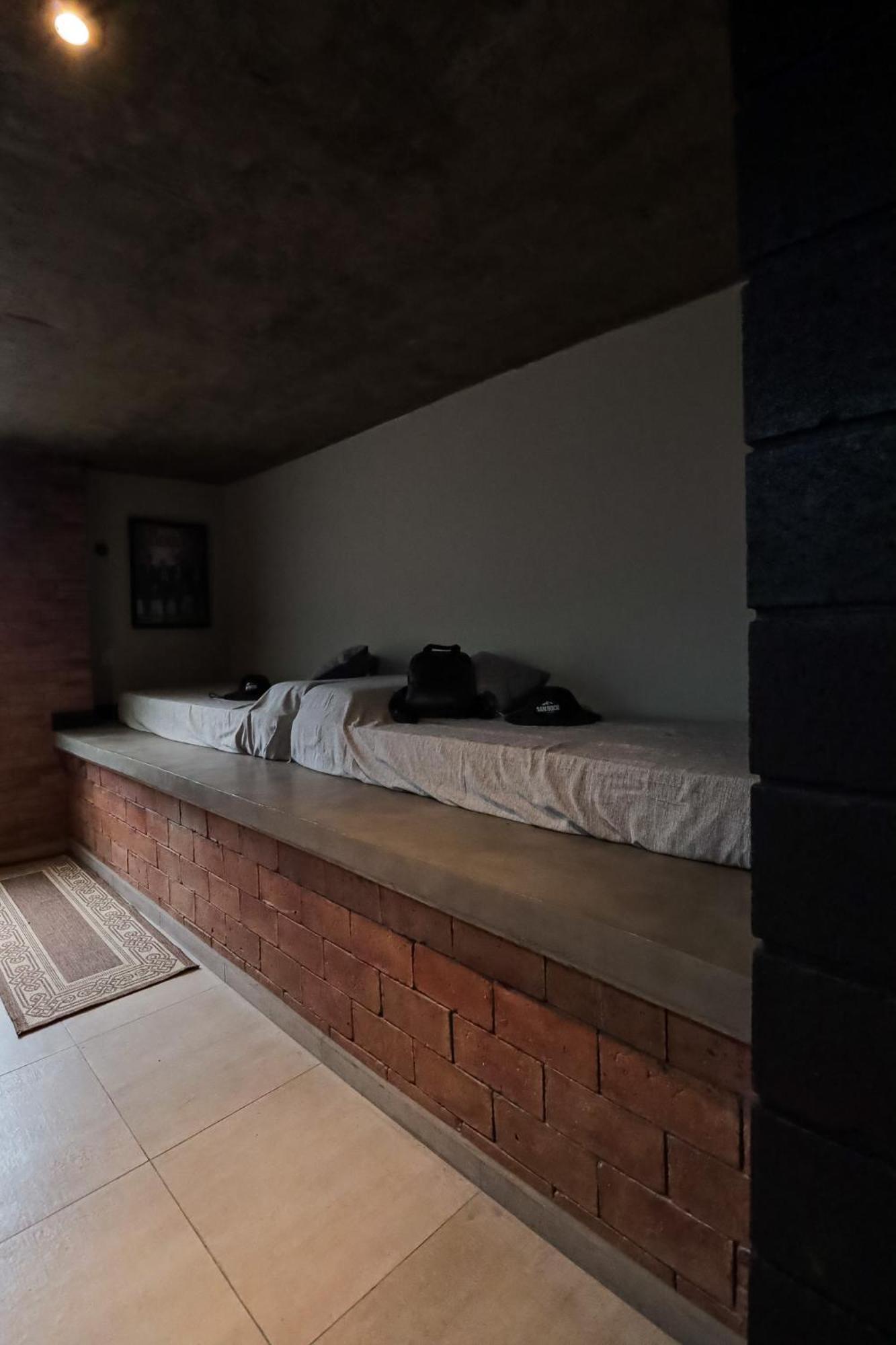 San Rock Hostel San Roque  エクステリア 写真